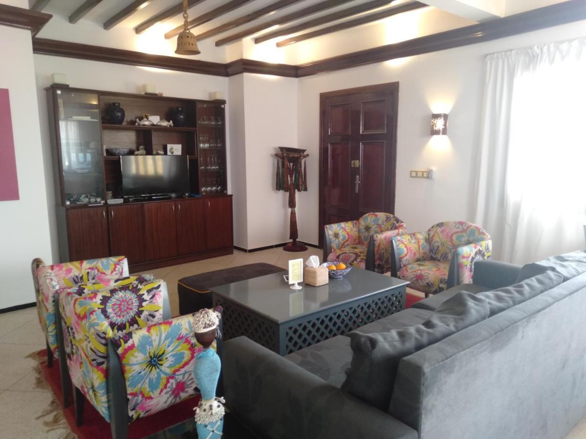 La Maison Jaune Dakhla Maison D'Hotes 외부 사진